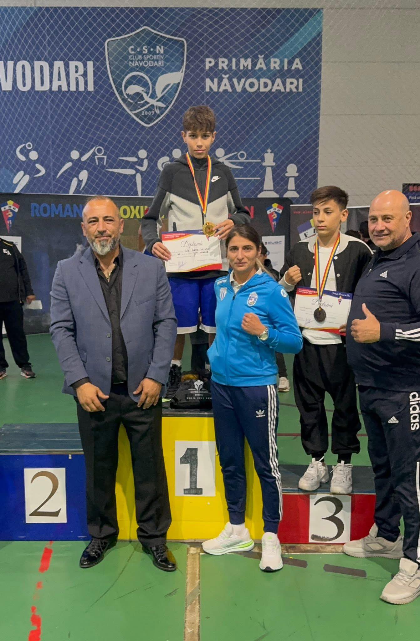 Trei medalii pentru pugiliștii de la SCM Craiova la Naționalele de Cadeți