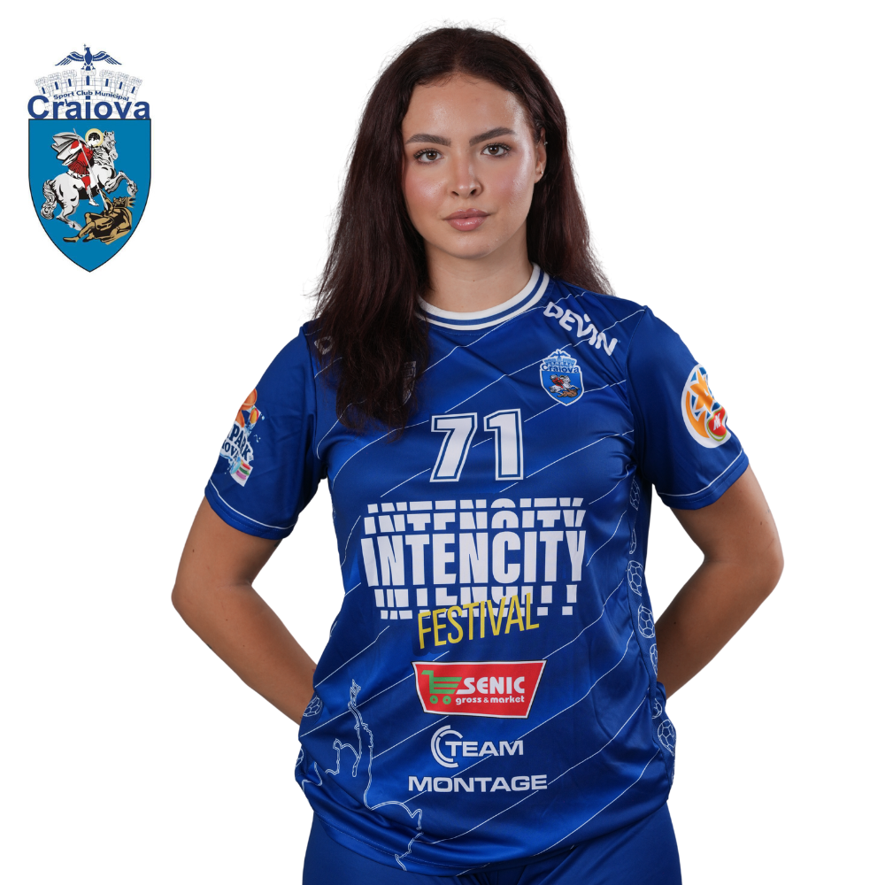 GOGÎRLĂ  ALICIA 